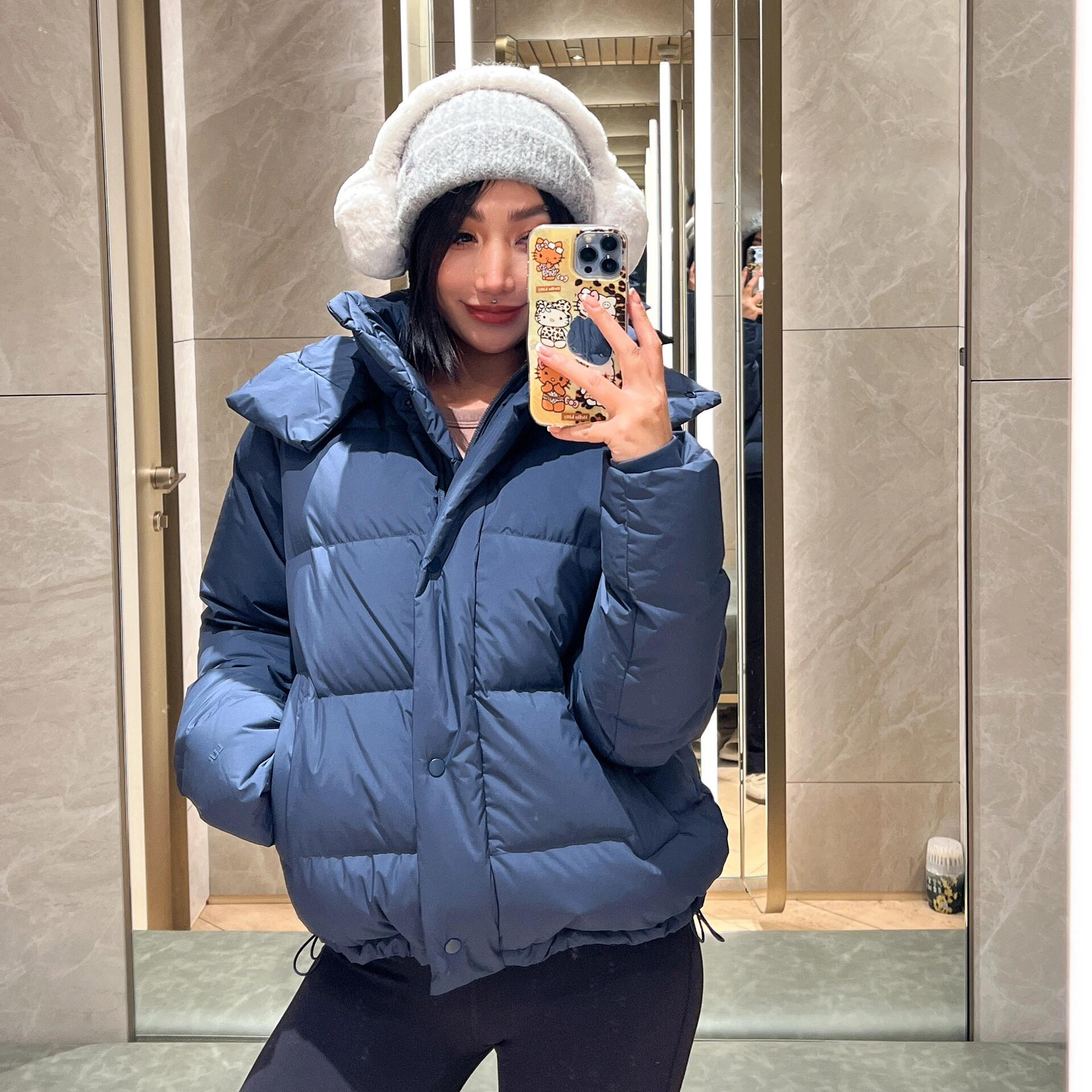 现Lulu同款Wunder  Puff女士五格羽绒服连帽蓬松鹅绒泡芙短款外套,淘宝优惠券,粉丝福利购,淘宝优惠卷