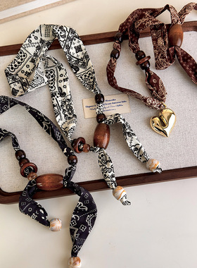 复古气质腰果花系脖丝巾项链女小众高级感装饰领巾串珠毛衣链配饰