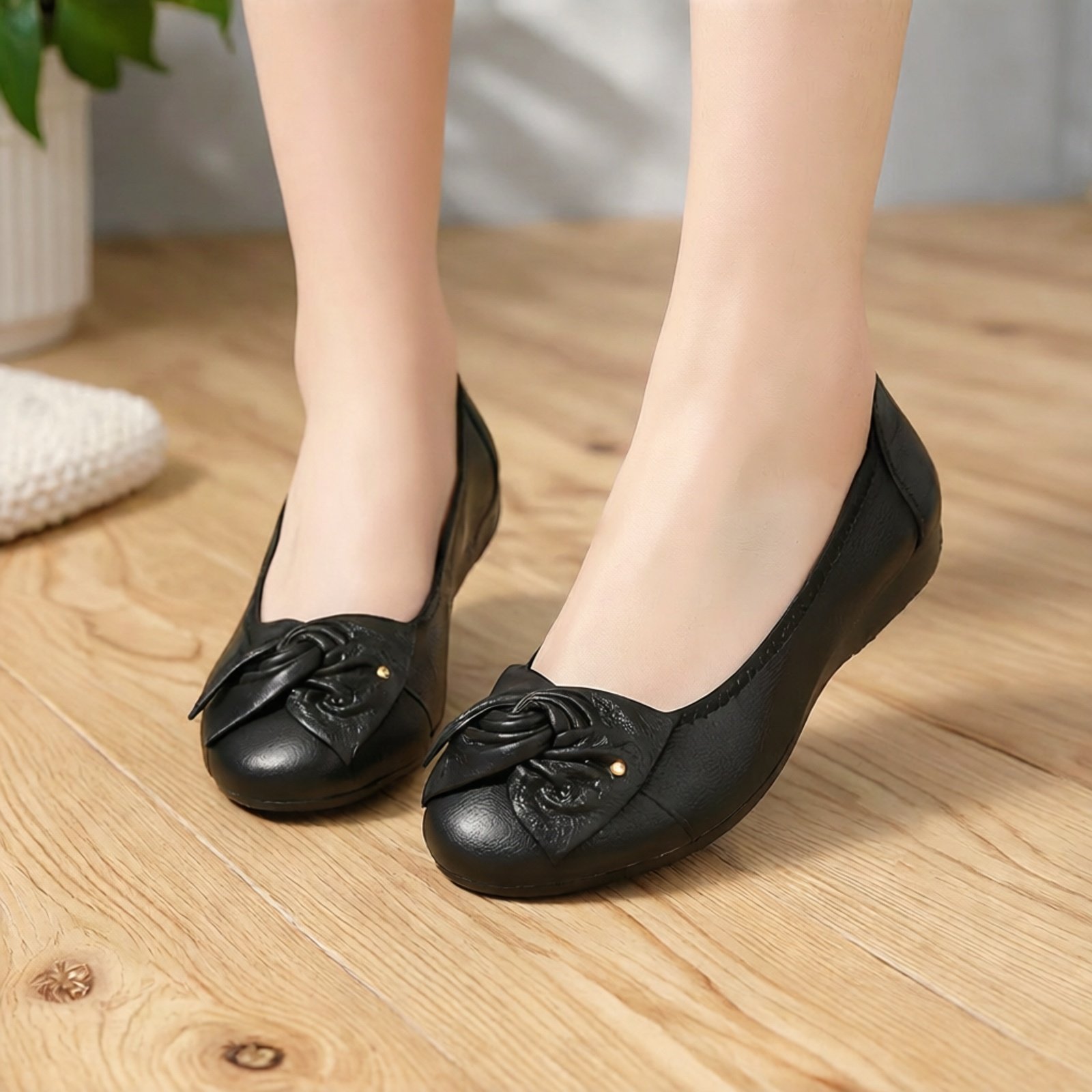 休闲真皮平底浅口单鞋女蝴蝶结软底舒适妈妈鞋圆头不挤脚女豆豆鞋,淘宝优惠券,粉丝福利购,淘宝优惠卷