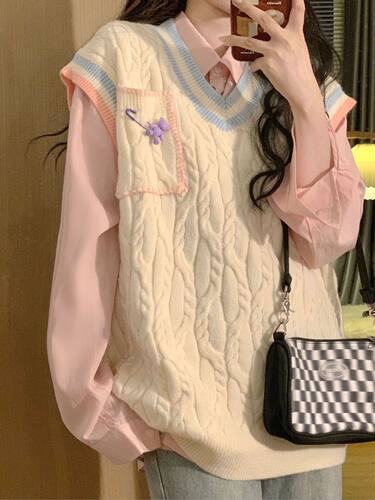 粉色衬衫针织毛衣叠穿马甲背心女日系学院时尚甜辣慵懒风两件套装 - 图3