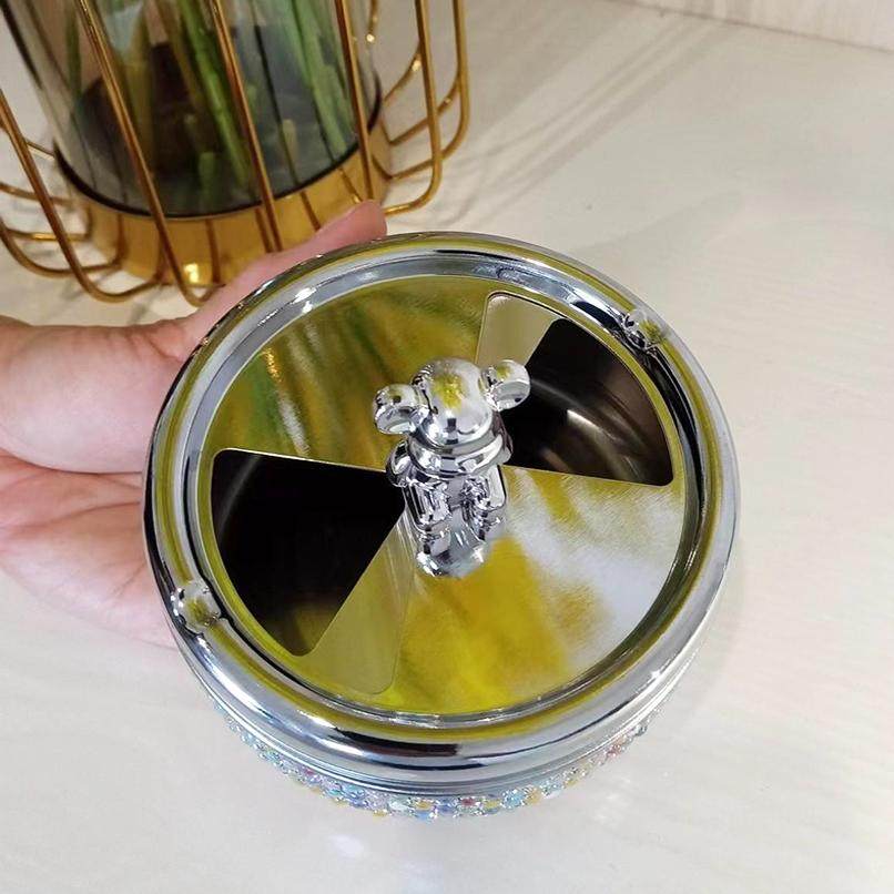 轻奢镶钻烟灰缸小熊旋转闭合家用客厅带盖防灰茶几酒店金属烟缸,淘宝优惠券,粉丝福利购,淘宝优惠卷