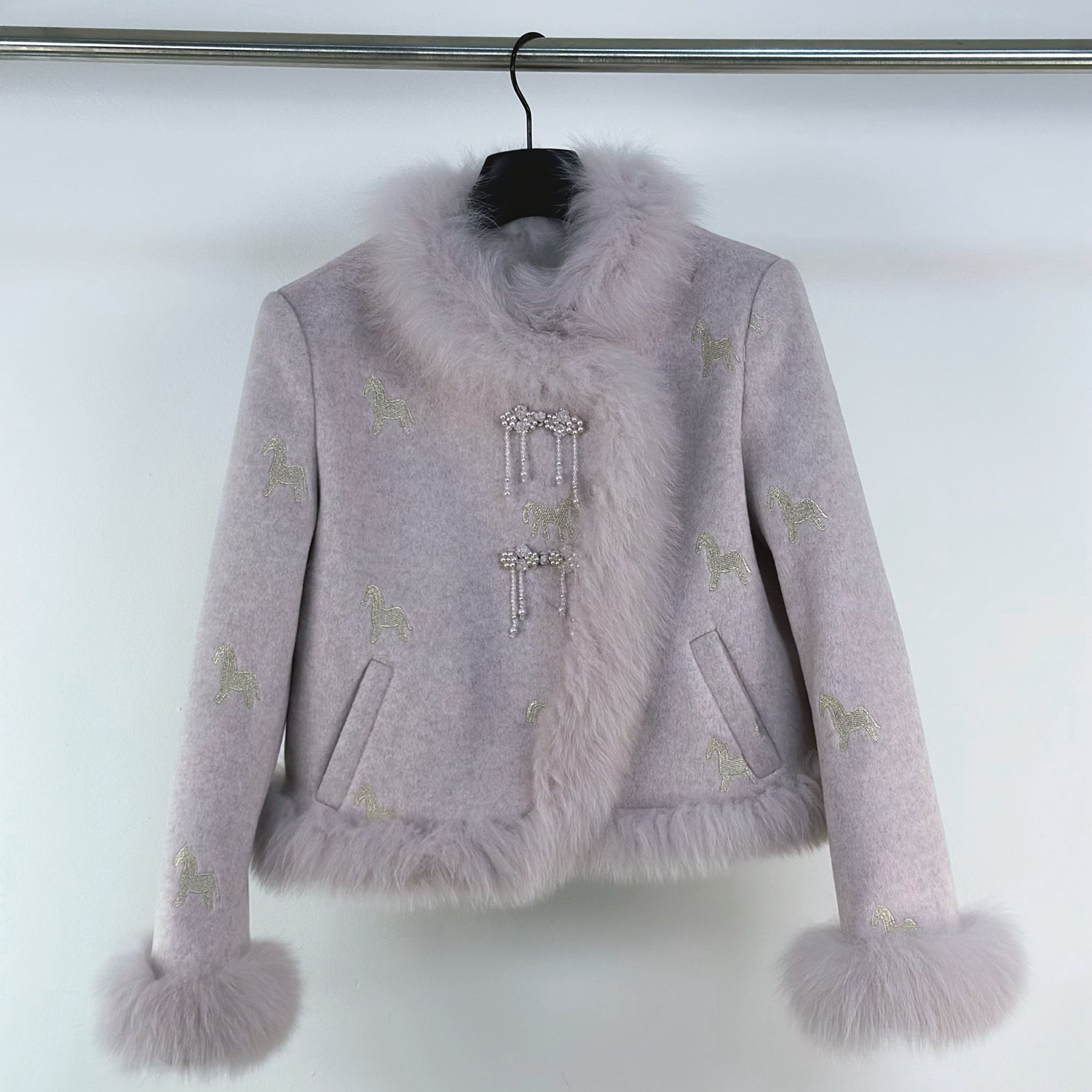 富家千金重工刺绣显瘦小香风羽绒套装女冬狐狸毛外套半身裙两件套,淘宝优惠券,粉丝福利购,淘宝优惠卷