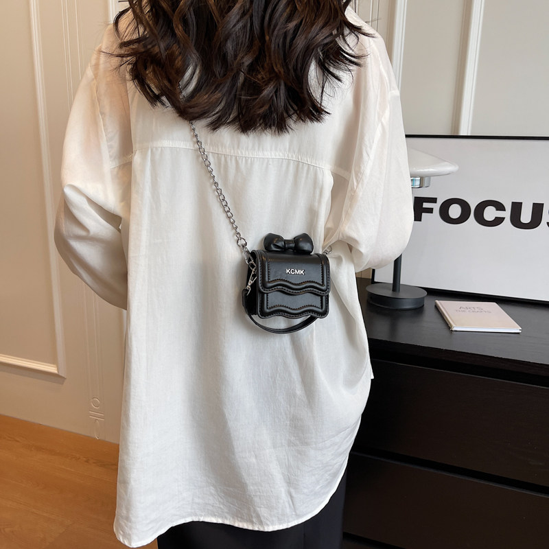 儿童包包2024新款网红洋气女童宝宝小方包时尚女孩外出配饰小挎包,淘宝优惠券,粉丝福利购,淘宝优惠卷