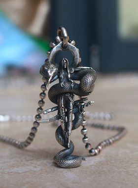 小众匠艺原创蟒蛇女战士手工饰品