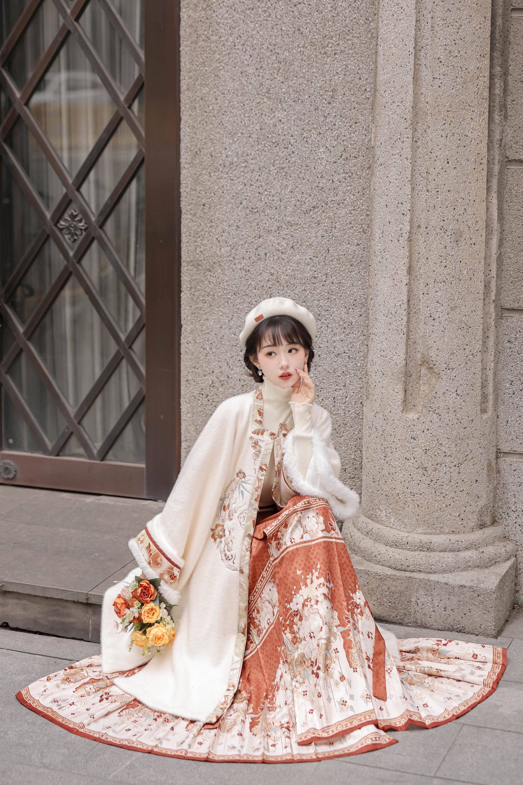 荟萃阁原创【绒绒】汉服女明制方领对襟衫马面裙加厚加绒刺绣冬款,淘宝优惠券,粉丝福利购,淘宝优惠卷