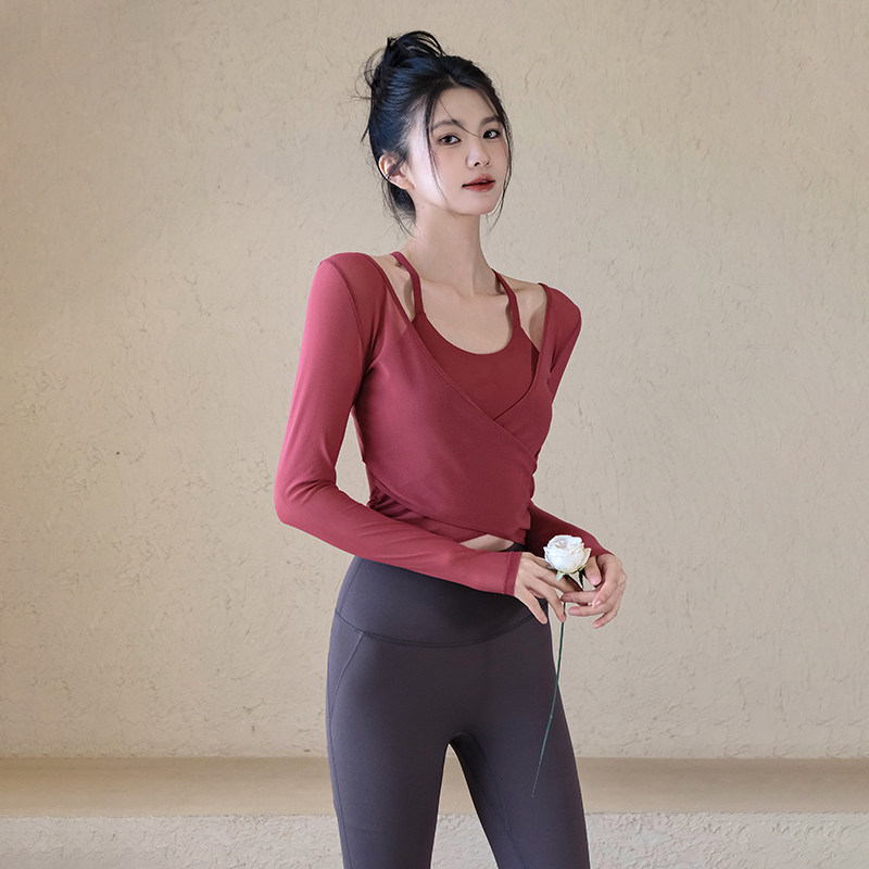 IUIU YOGO秋季新款瑜伽服套装带胸垫运动上衣普拉提训练健身长袖,淘宝优惠券,粉丝福利购,淘宝优惠卷