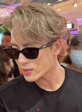 王嘉尔同款墨镜猫眼太阳镜女小脸