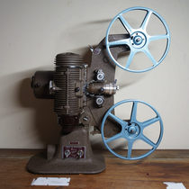 Ancient play Bell 8 mm old film machine 8mm film projector with box instructions for sending transformer T17