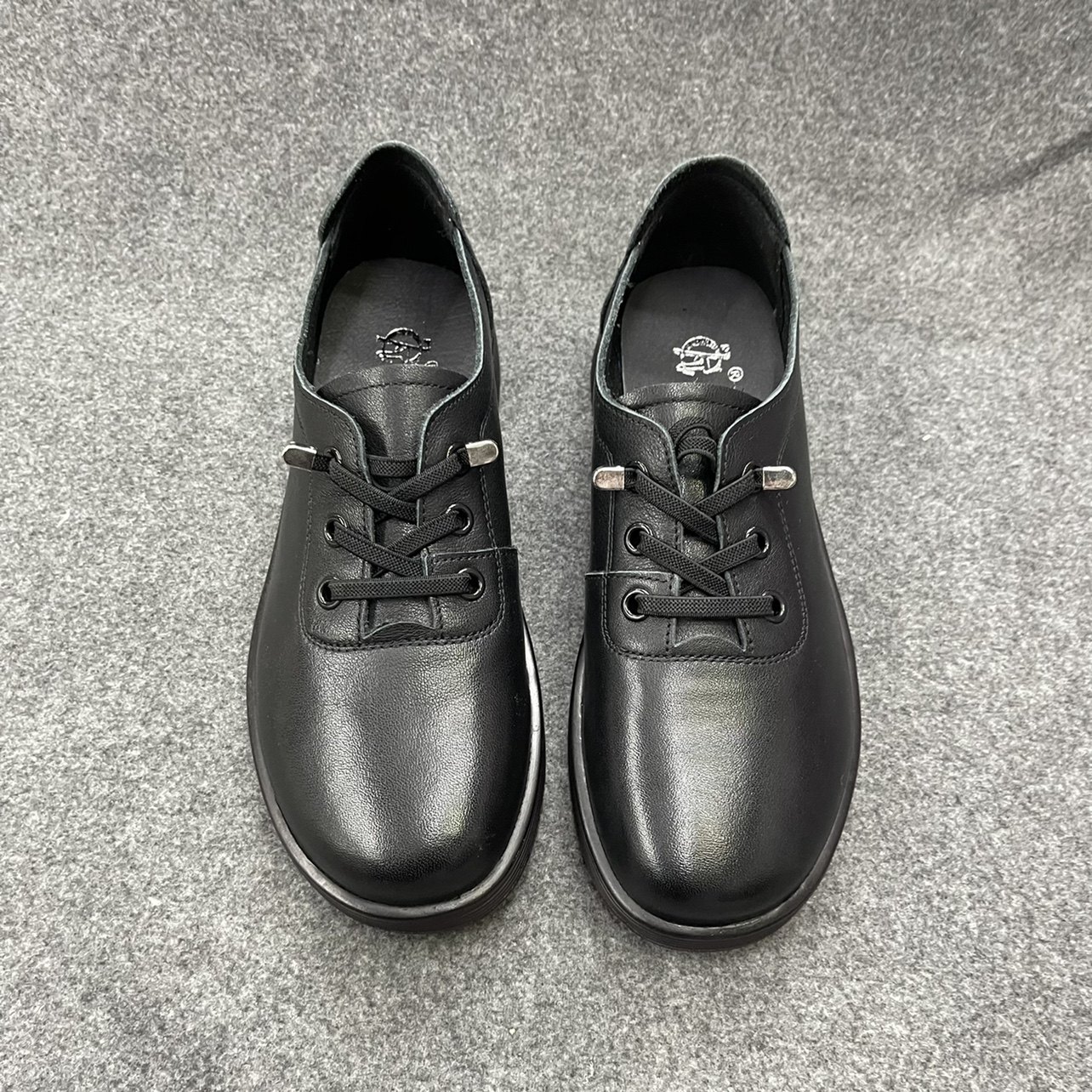 真皮软底妈妈鞋女鞋春秋新款中年单鞋平底休闲皮鞋舒适软底女单鞋,淘宝优惠券,粉丝福利购,淘宝优惠卷