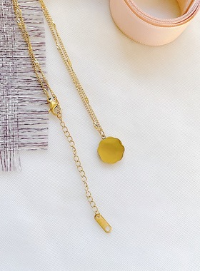 天然白贝母兔子钛钢项链女