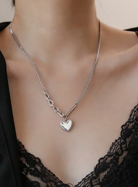不掉色银色爱心不对称项链