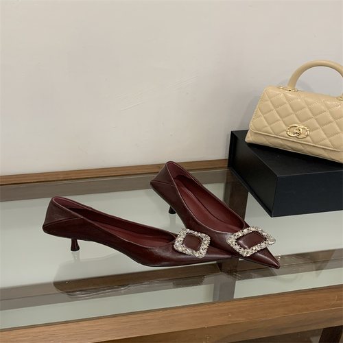 尖头水钻高跟鞋女2025新款黑色百搭通勤气质单鞋 - 图1