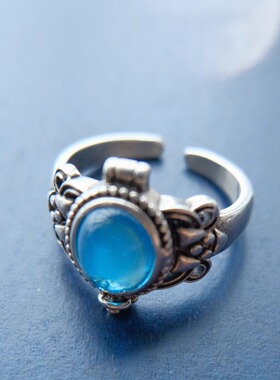 越光·薄荷曼波欧式复古做旧金属蓝色水晶vintage开口戒指中古风