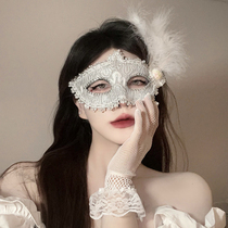 Fake Face Mask Makeup Prom Party Cos Gala Meeting Face Mask Dress Half Face Woman Feather Head Decorated Blindfold