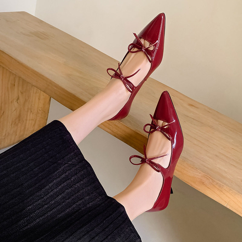 漆皮气质蝴蝶结尖头小猫跟气质玛丽珍单鞋2024秋季浅口双带高跟鞋,淘宝优惠券,粉丝福利购,淘宝优惠卷