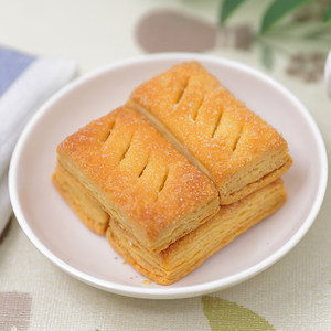 30g千层酥 春光食品 酥性饼干【下拉详情会员内购-满39元包邮】