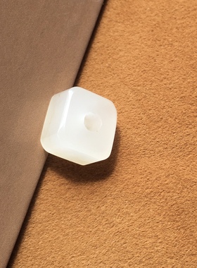 美滋滋方言精品和田玉青海料细润油糯9mm百搭方珠DIY配饰挂件O