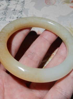 方言且末料糖白玉高油润女士手镯