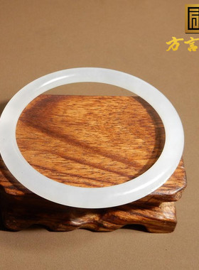 新疆且末老料白玉内径55mm手镯