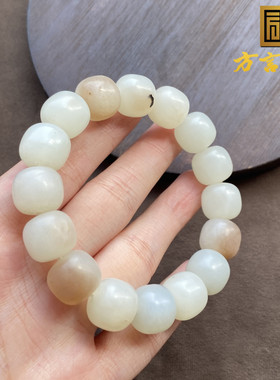 新疆戈壁料白玉糖沁13mm老型手链