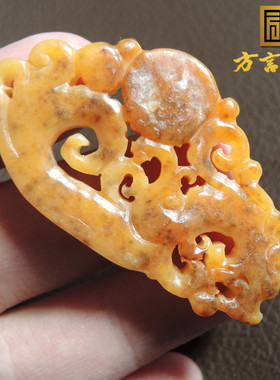 方言品牌和田玉佩戴级唐河料黄沁皮原生黄玉仿古嗤龙吊坠挂件R2