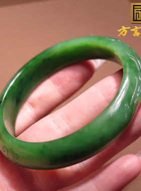 俄罗斯老料红皮碧玉雕花56mm手镯