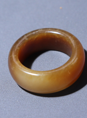 方言和田玉且末料老红糖戒圈