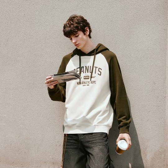 【卫衣合辑5】森马男女春秋款男生黑色圆领针织情侣卫衣