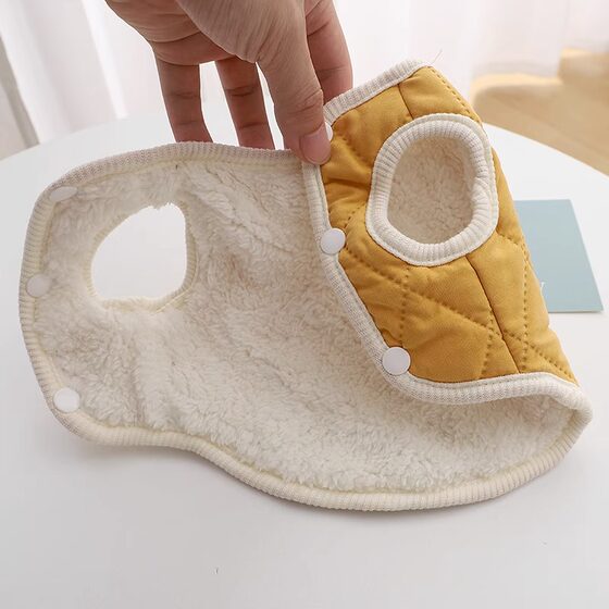 Winter warm cotton vest for dogs with leash buckle