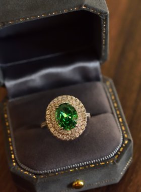 4克拉人造沙弗莱s925纯银戒指