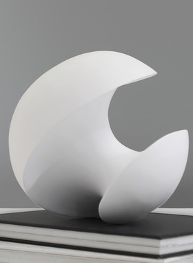 白色异形旋转扭曲样板房软装饰品