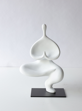 现代创意抽象人物雕塑摆件