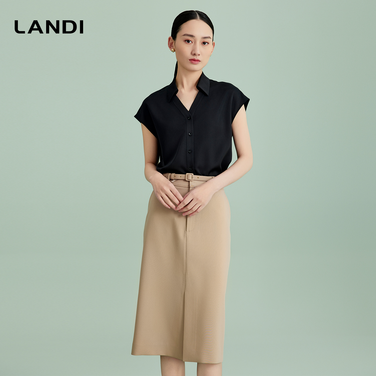 LANDI蓝地法式气质翻领过肩袖衬衫女丝滑垂坠感上衣夏新品 - 图2