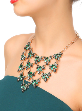 【UR CHOICE】GENUINE●美国I.N.C绿色花朵水钻百搭款项链