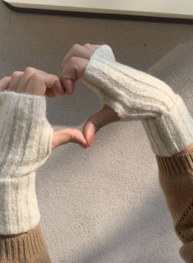 羊毛混纺针织女半指手套