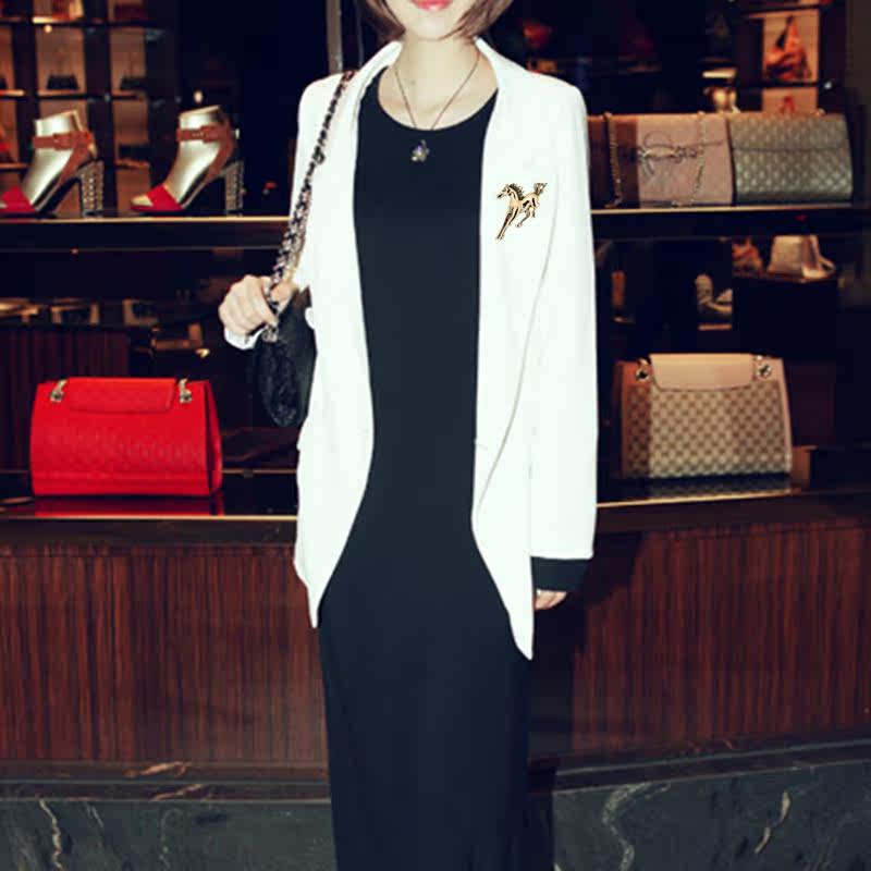 韩版时尚男士胸针简约金银骏马胸章女士西装服饰配饰胸花,淘宝优惠券,粉丝福利购,淘宝优惠卷