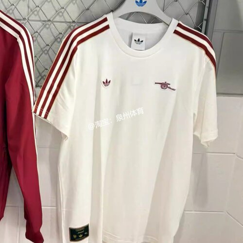 Adidas阿迪达斯男渐变红短袖T恤JJ1420JJ2137JL6114JM9395JM9414 - 图0