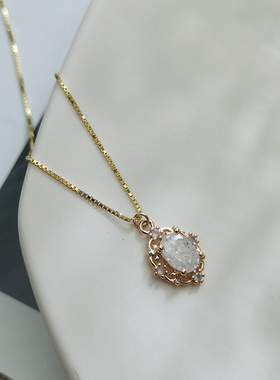 欧美ins新款彩色天然石项链直供不规则光面天然石吊坠女