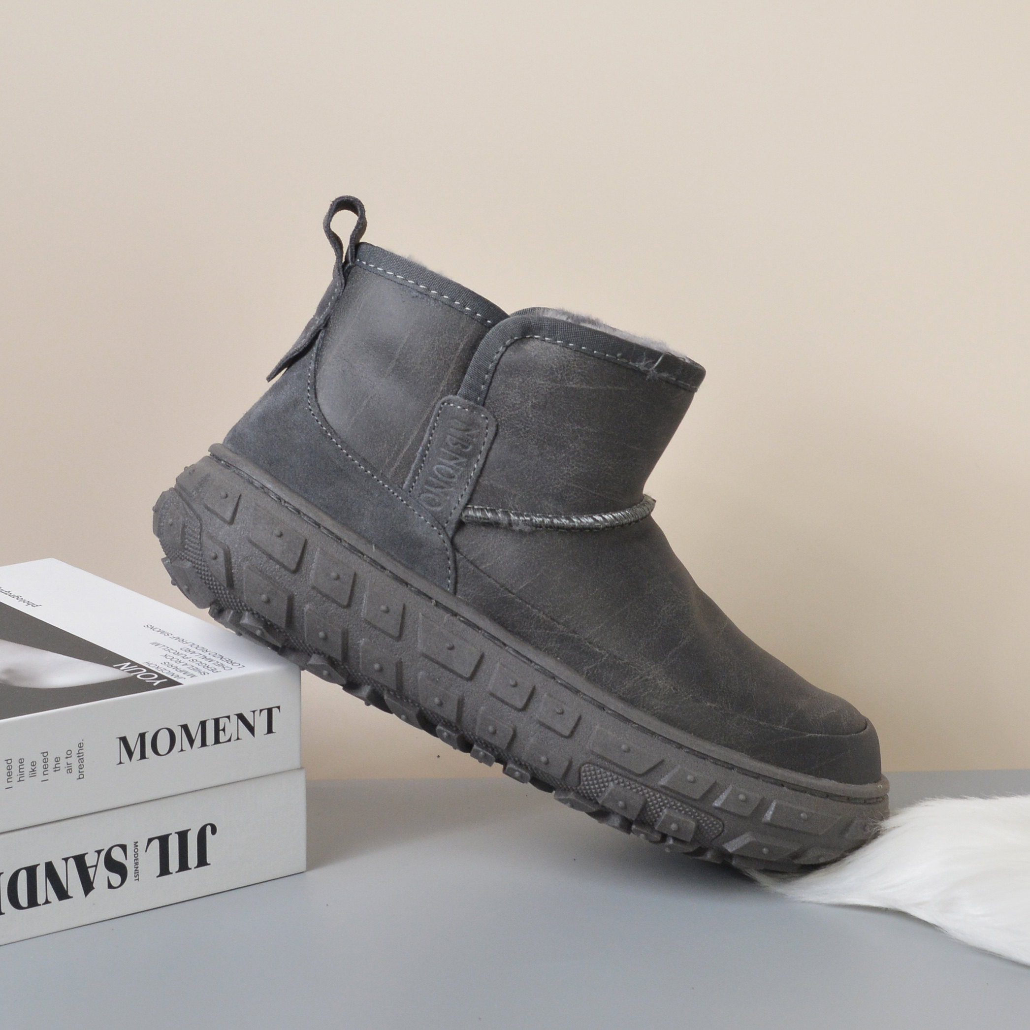 轮胎厚底全羊毛雪地靴男短筒新款冬季加绒加厚保暖防水防滑大棉鞋 - 图1