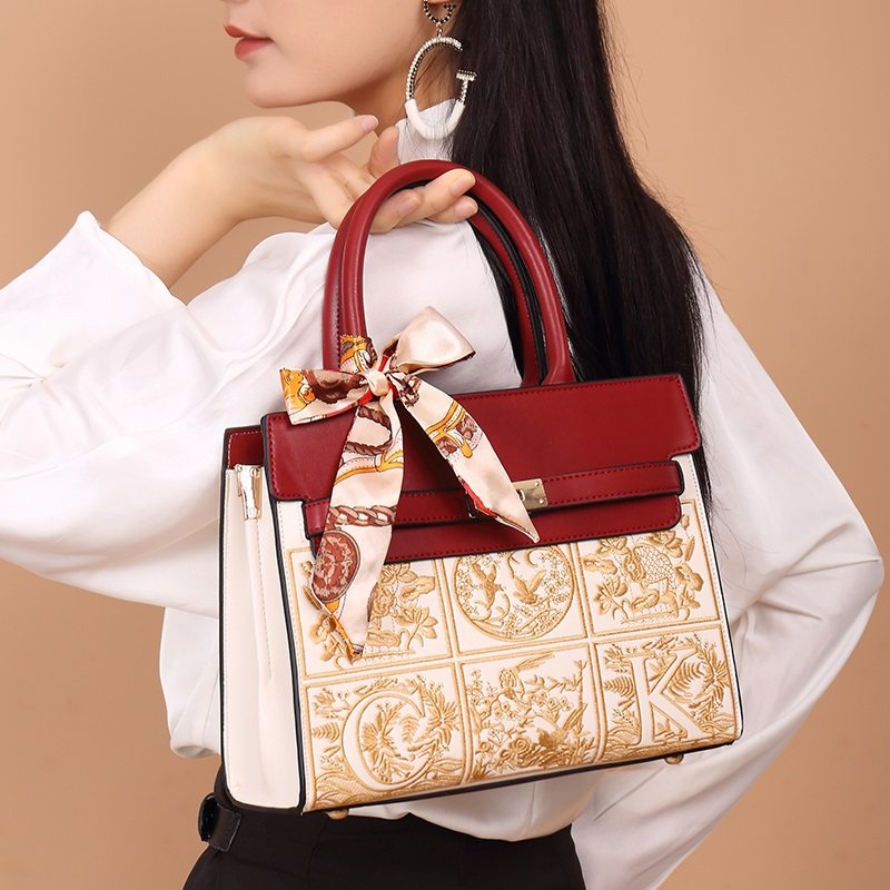 香港代购国风刺绣婚宴包包大气手提包妈妈包结婚喜婆婆母亲节礼物,淘宝优惠券,粉丝福利购,淘宝优惠卷