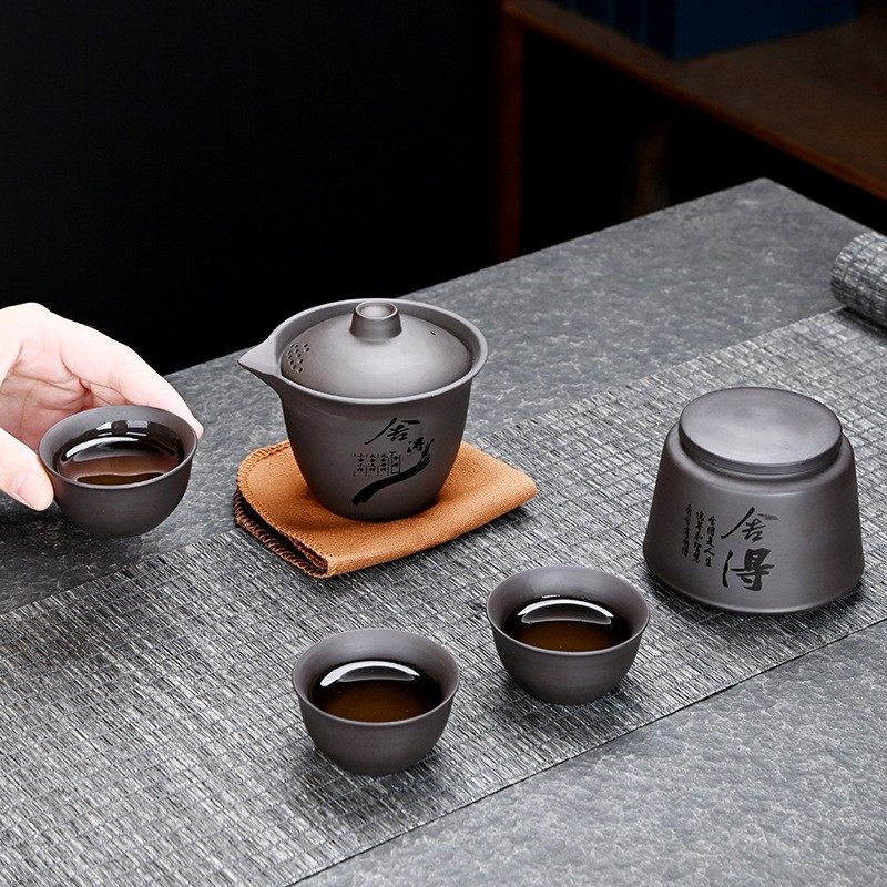 4S店活动创意套装伴手礼定制员工实用礼品会议回礼送客户高档商务