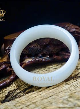 ROYAL珠宝新疆和田玉籽料手镯玉质白皙饱满细腻送妈妈长辈节日礼