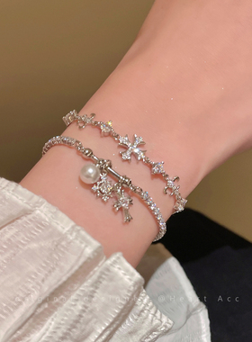 十字架锆石抽拉手链女款高颜值学生党叠戴手饰小众高级感百搭配饰