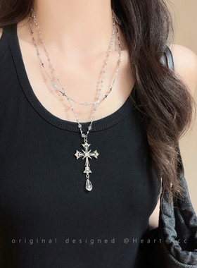 甜酷辣妹十字架项链长款毛衣链
