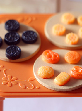 Dollhouse娃娃屋仿真迷你曲奇小饼干微缩食玩厨房场景模型DIY配件