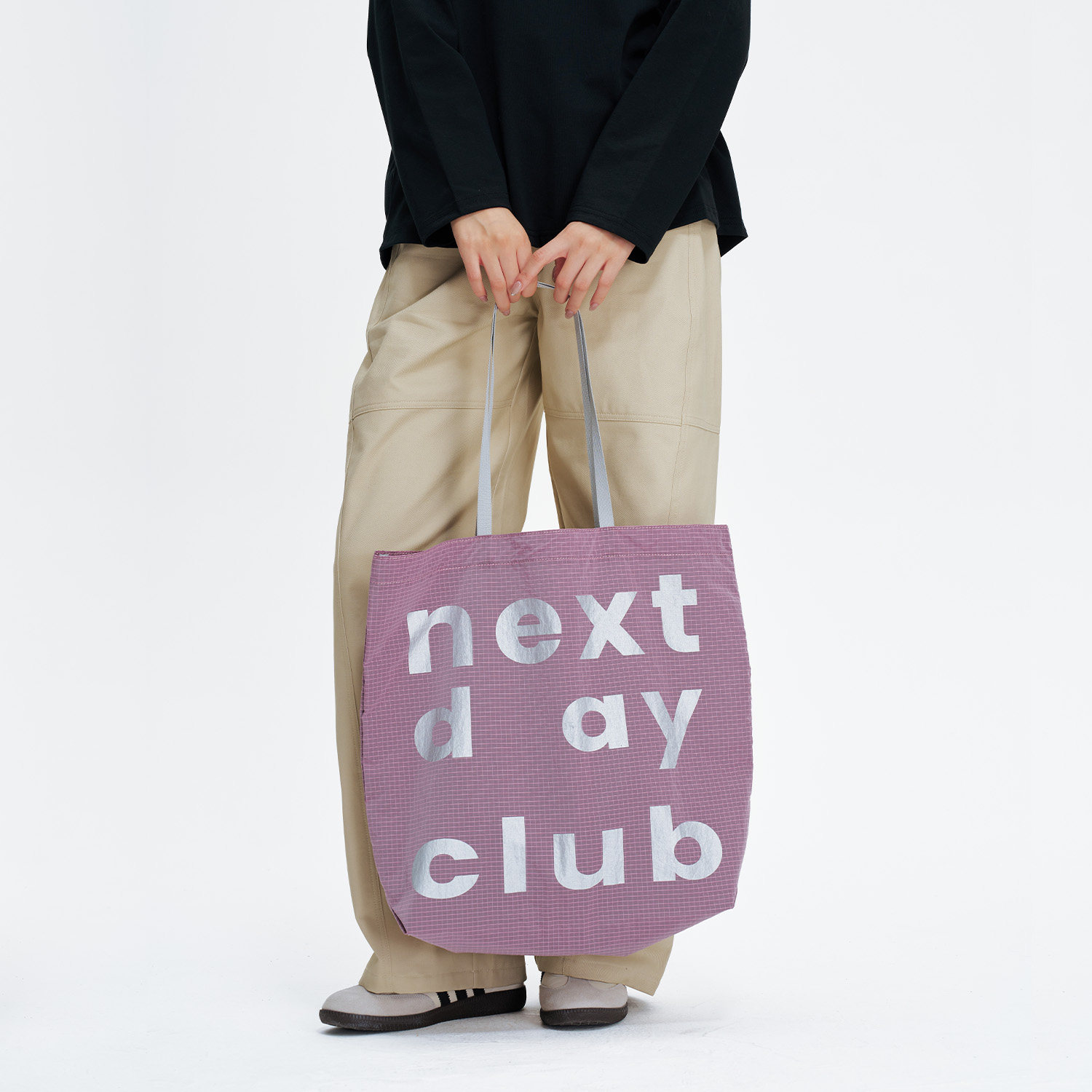 nextday反光字母帆布包大容量女单肩包通勤手提尼龙托特包购物袋,淘宝优惠券,粉丝福利购,淘宝优惠卷