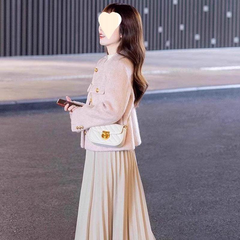 今年流行小香风粉色毛呢外套女秋冬法式富家千金穿搭短款呢子上衣,淘宝优惠券,粉丝福利购,淘宝优惠卷