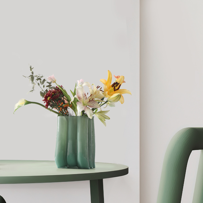 灰绿色中古玻璃花瓶设计师款简约高级感轻奢客厅摆件创意插花瓶 - 图0
