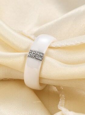 新款欧美ins6MM简约百搭长方形镶锆陶瓷拼接不锈钢戒指热卖女