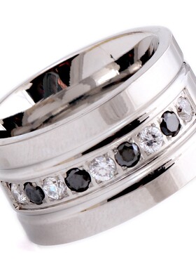 新款欧美ins12MM双色黑白镶钻戒指情侣对戒不锈钢戒指